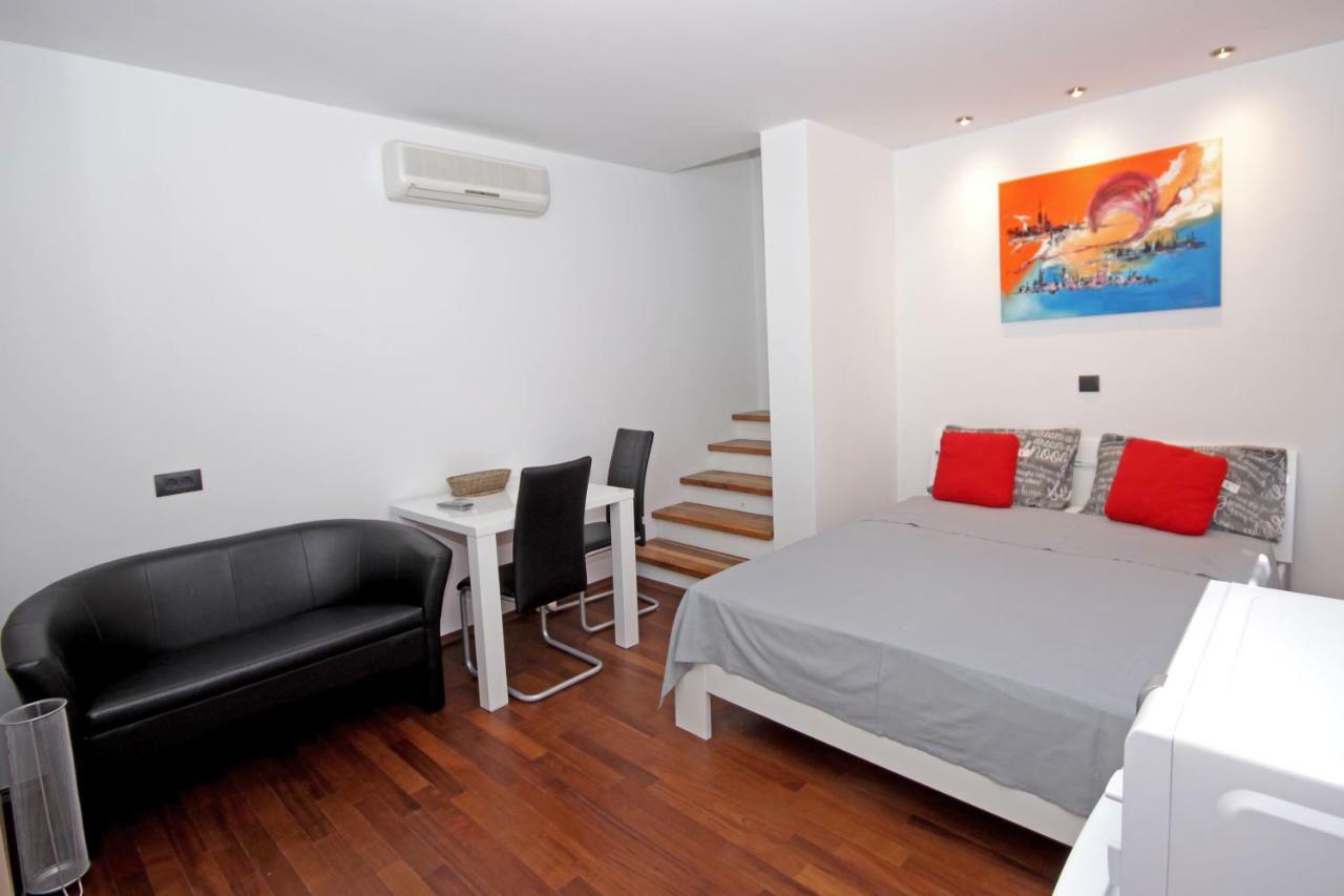 Apartments Natasa Pula Luaran gambar